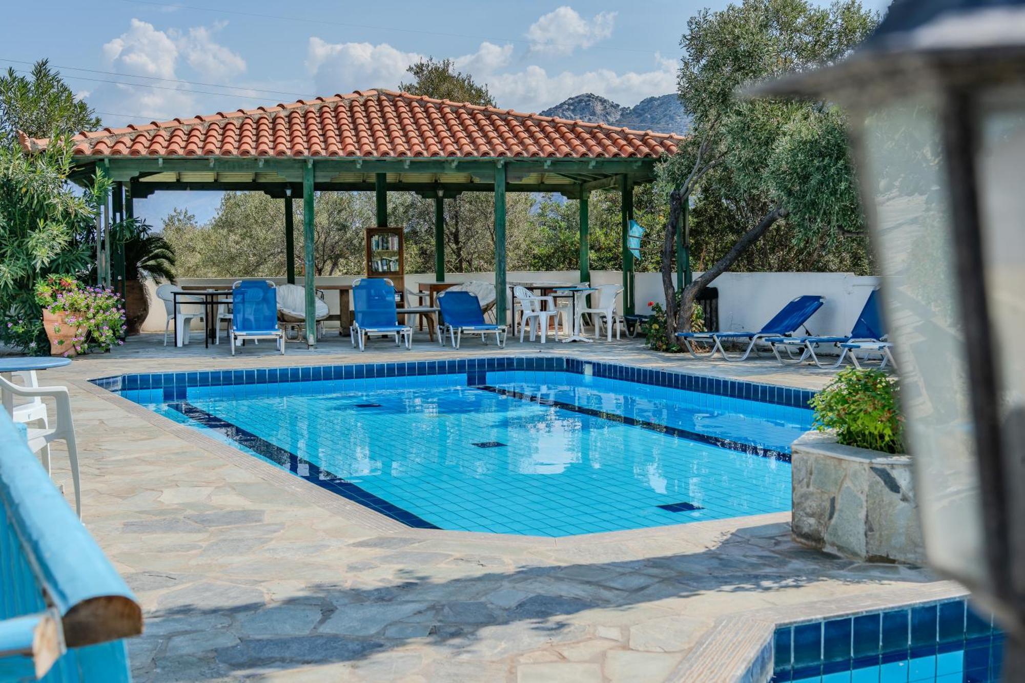 Athina Villas Istron Exteriér fotografie