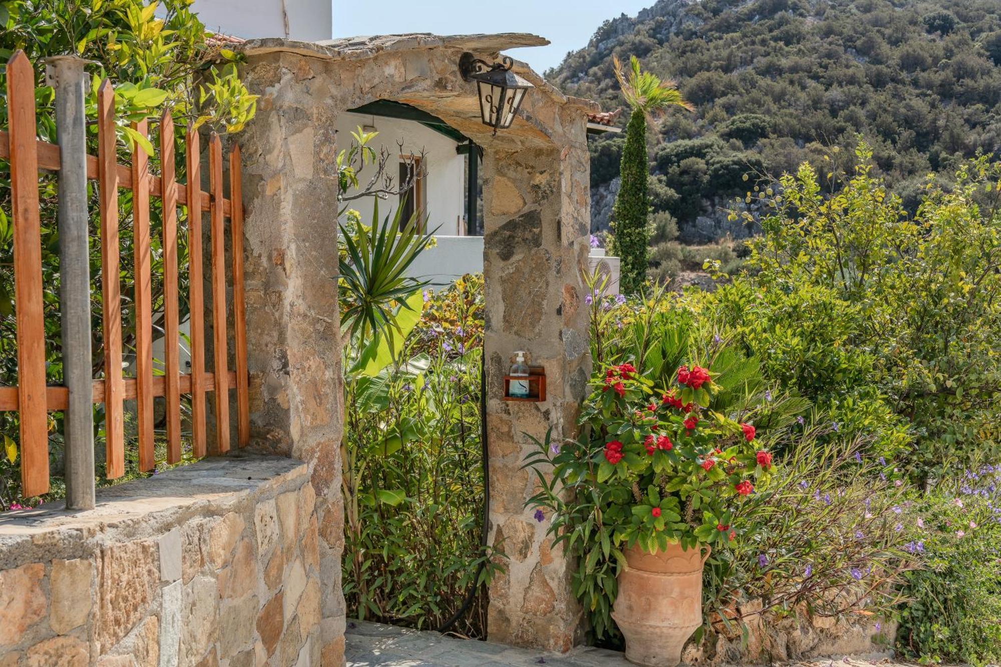 Athina Villas Istron Exteriér fotografie